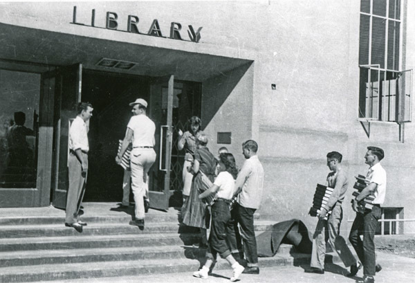 1951 Pierce Library, Moving In 8