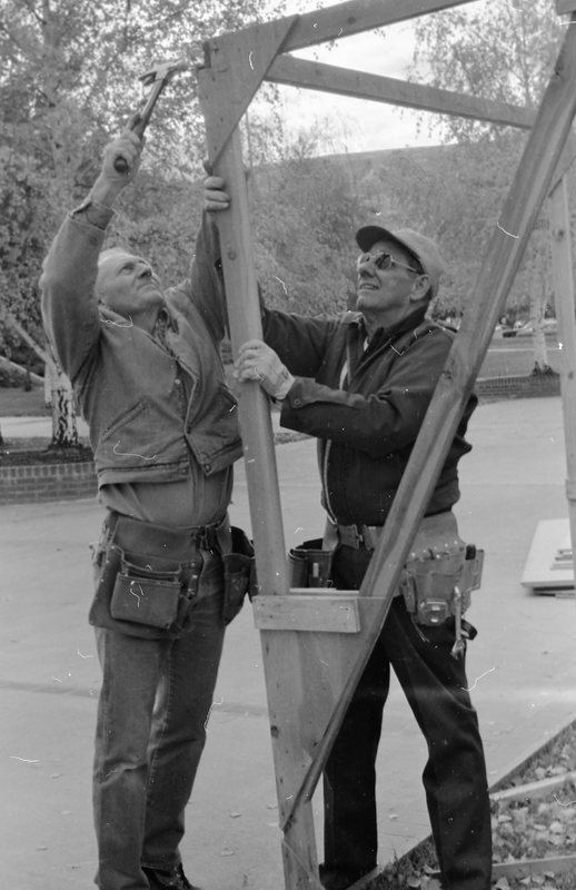 1984 Employees, Construction
