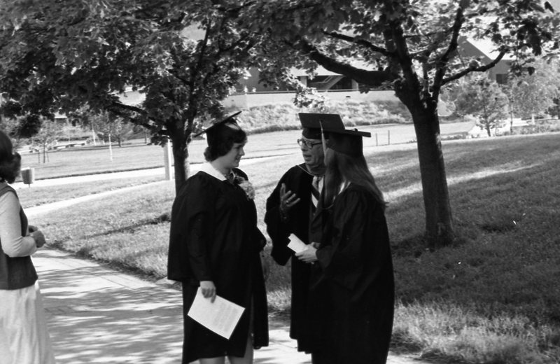 1981 Graduates, Outdoors 03