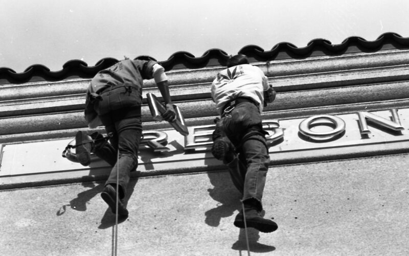 1976 Outdoor Program Rappelling, Changing Signs 18