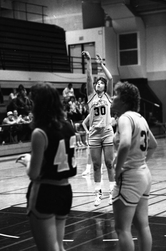 1987 Women's Basketball Action, George Fox at EOSC 16