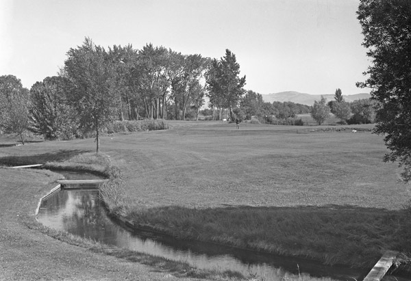 Island City, Golf Course 9