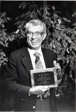 1982 Award, Rodney Briggs 1-1