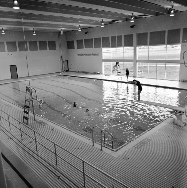 1972 Swimming, Diving Practice 13