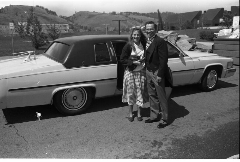 1990 Continuing Education Employees, Limo 01