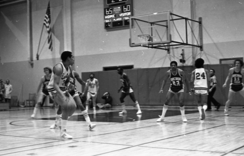 1980 Men's Basketball, February Home Game 25