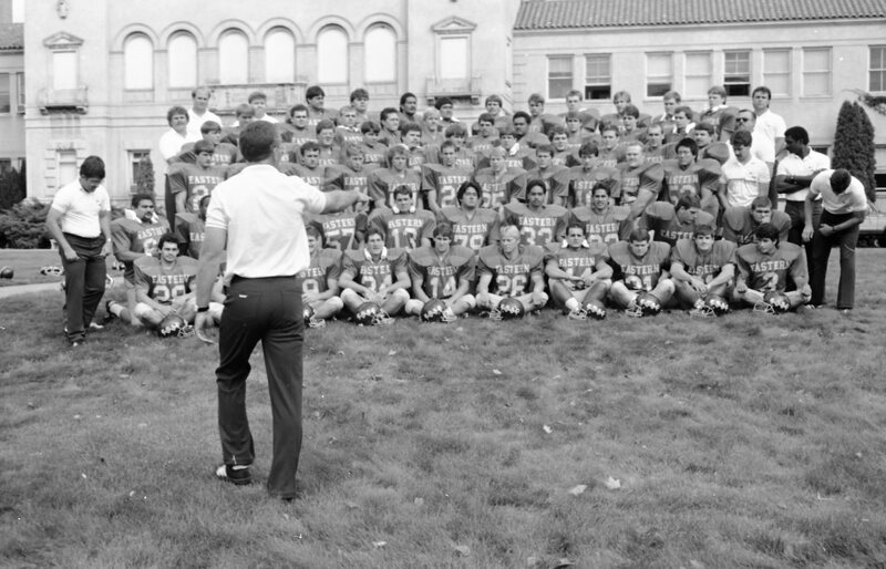 1986 Football Team, Set-up 03