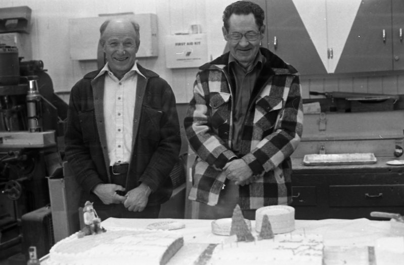1981 Retirement Party 08