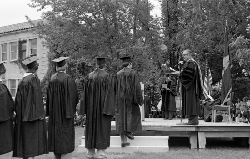 1977 Graduation 03