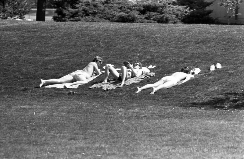 1987 Students, Outdoors 28