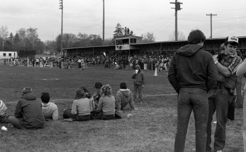1980 Homecoming Crowd