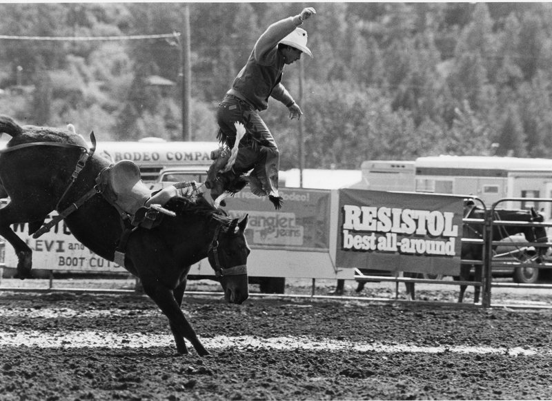 80's Rodeo, Bronco Riding 3-7