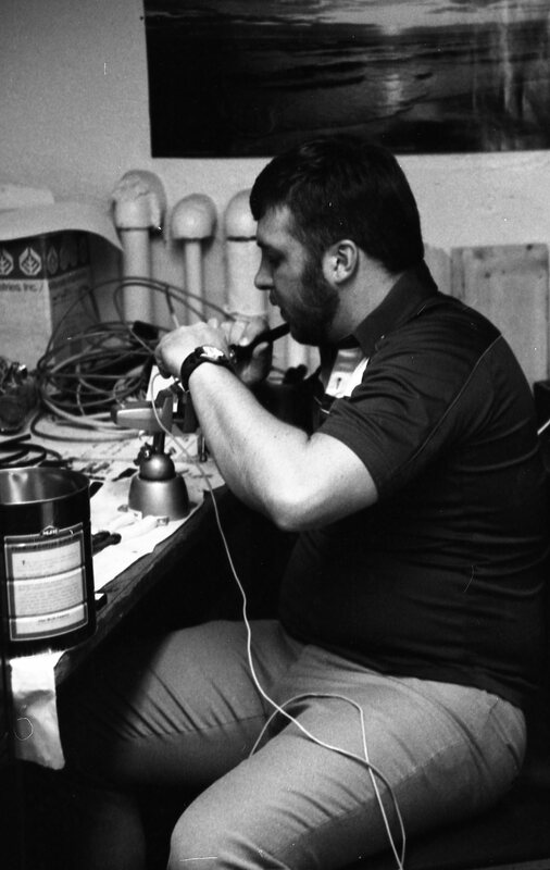 1985 Employee, Man C 02