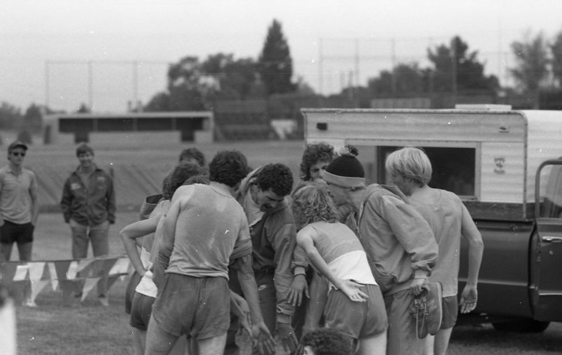 1983 Cross Country Runners