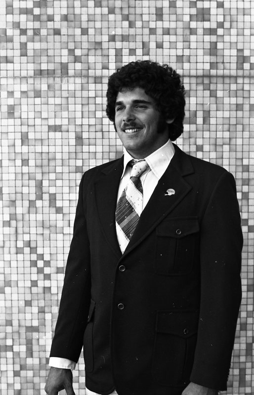 1982 Football Player, Portraits 015