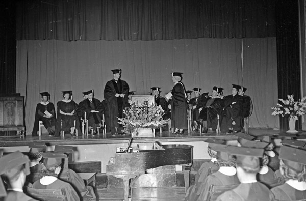 EOCE, Inauguration 1