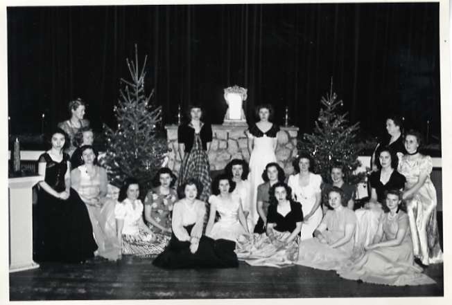 50's Yule Candlelight Hour 1