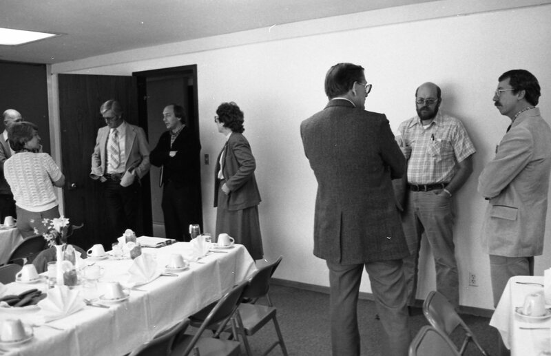 1985 Faculty, October Meeting 06