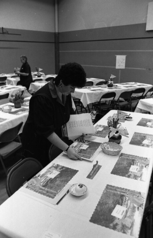 1988 Staff Awards, Set-up 02