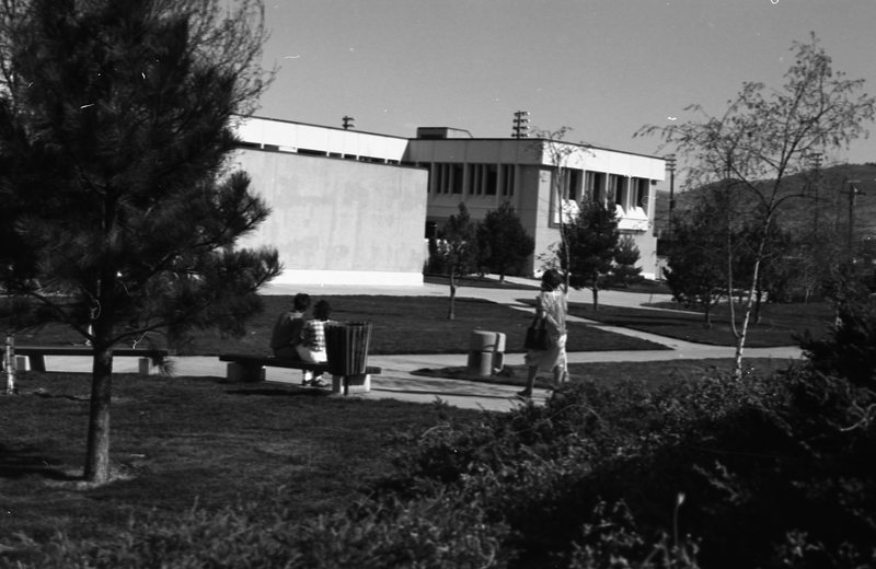 1981 Zabel Hall 04