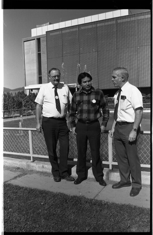 1989 Distinguished Alumni, Abel Mendoza 12