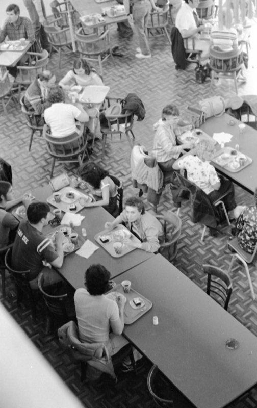 1983 Hoke Hall Cafeteria 01