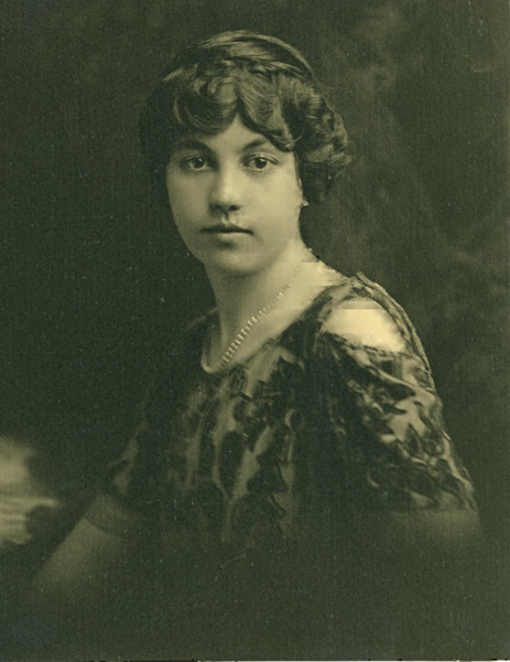 Portrait - Woman 1