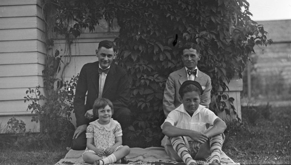 Reuter Group-S, Family 14