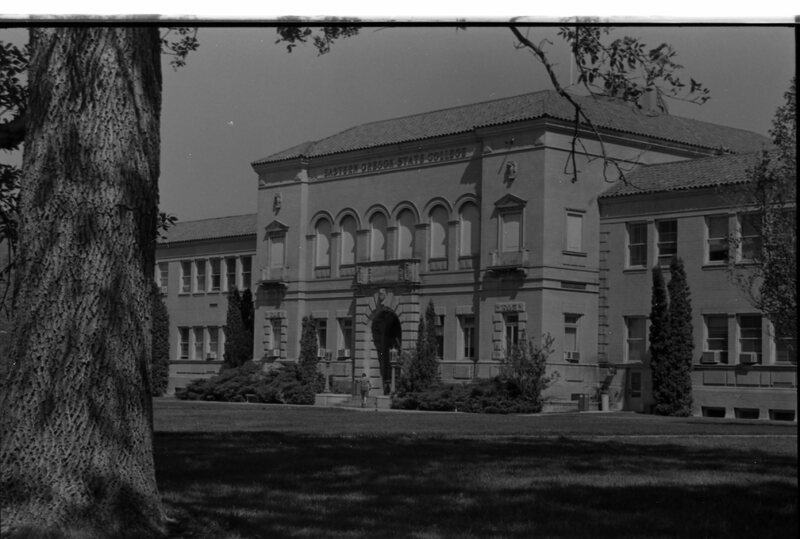 1989 Inlow Hall 02