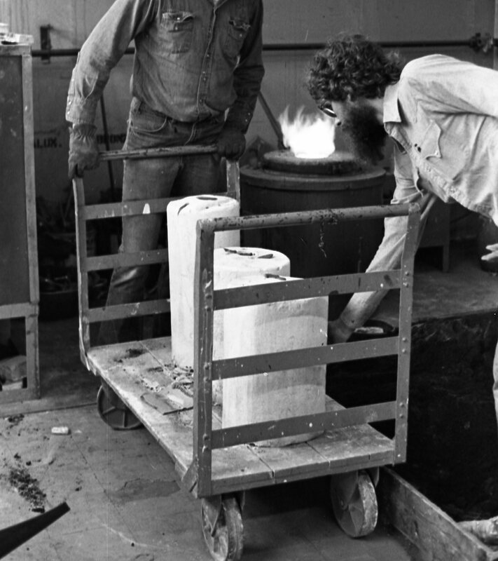 1977 Sculpture Class, Casting 05