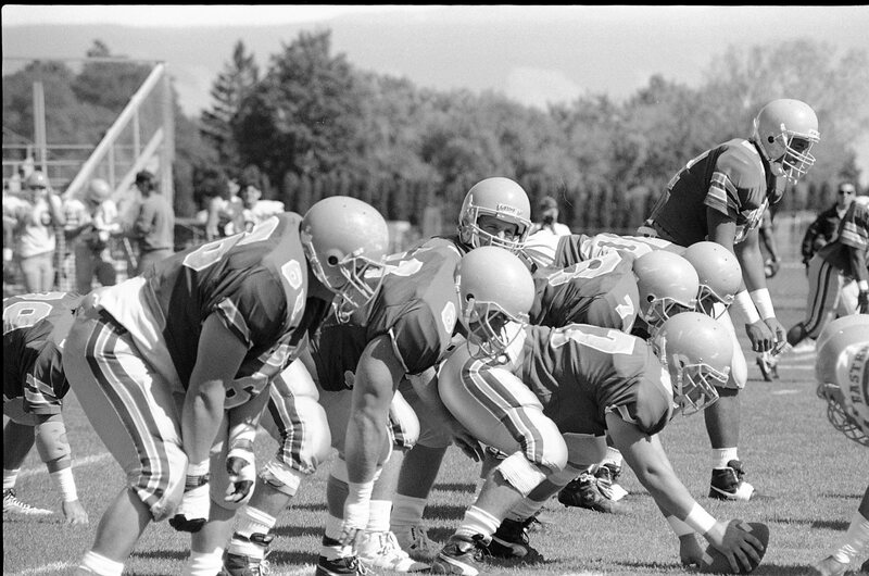 1991 Football, Alumni Game Action 05