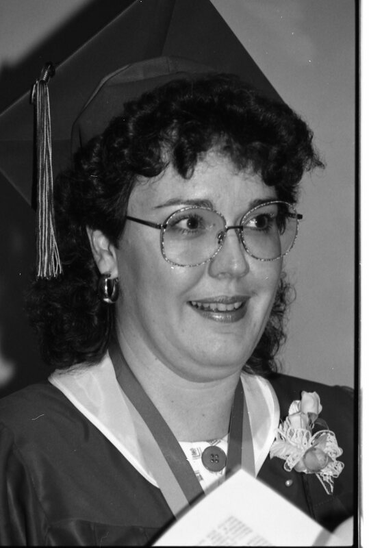1989 Graduates 06