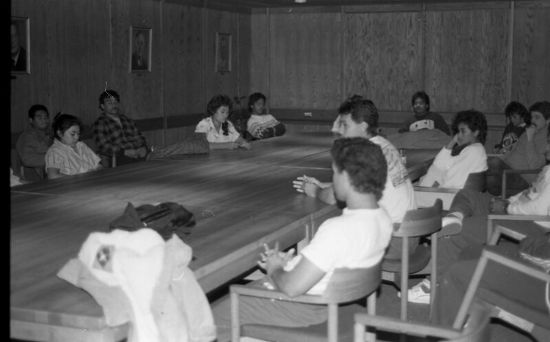 1990 Students, Micronesian Program Meeting 03