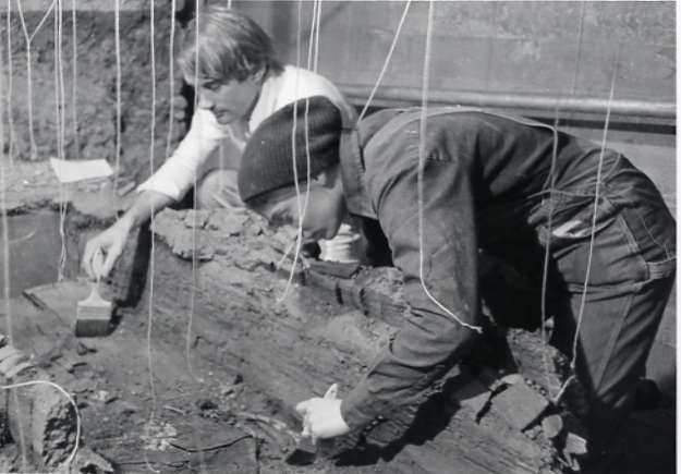 1979 Inlow Hall Grave 03