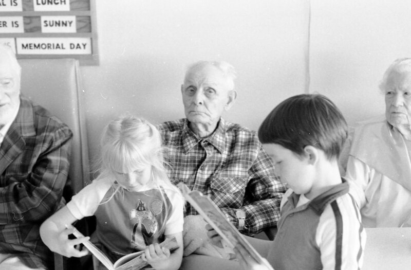 1983 Ackerman Elementary School, Field Trip to Valley View Manor 07