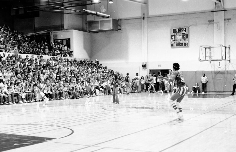 1983 Basketball, Harlem Globetrotters 19