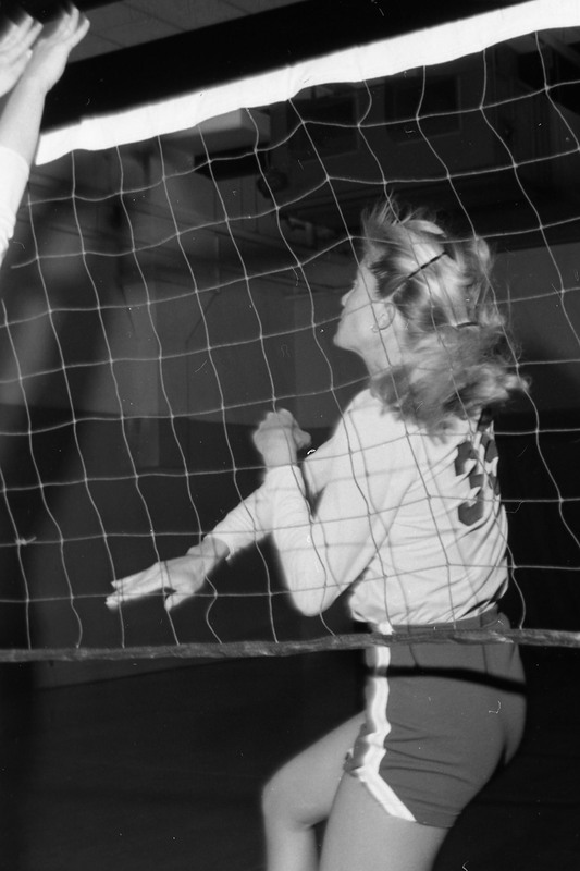 1979 Volleyball Action 19
