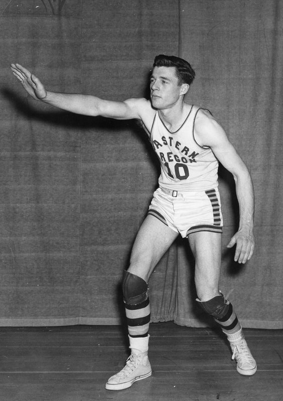 1948-49 Basketball Player 8-1