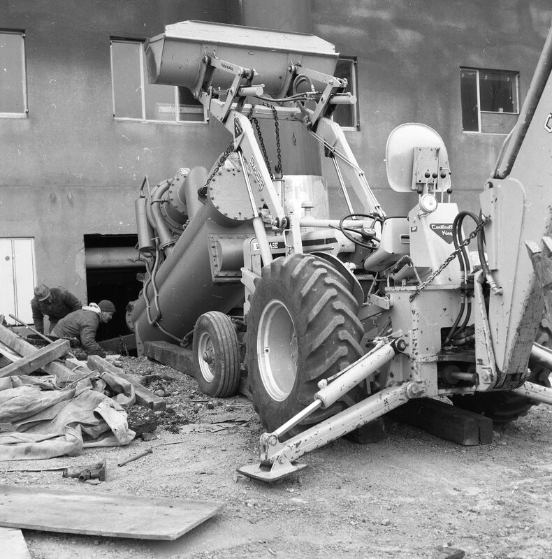 1971 Walter M. Pierce Library Remodel, Boiler 06