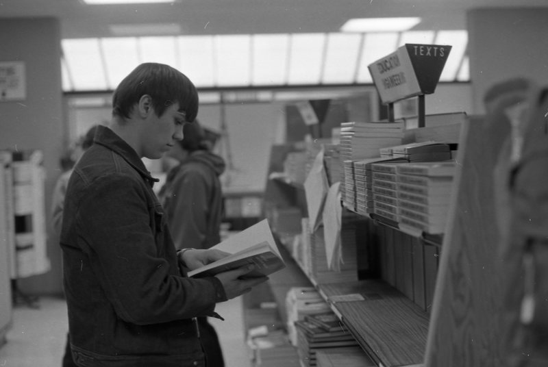 1980 Hoke Hall Bookstore 05