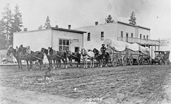 Bend, Freight Wagons