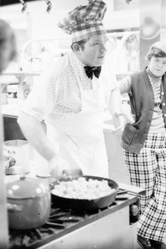 1976 Classroom Kitchen, Cooking 08