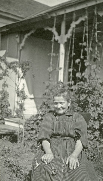 Portrait - Levy, Mrs.