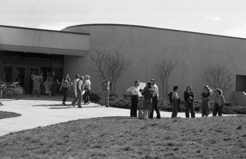 1981 Zabel Hall Entrance 04