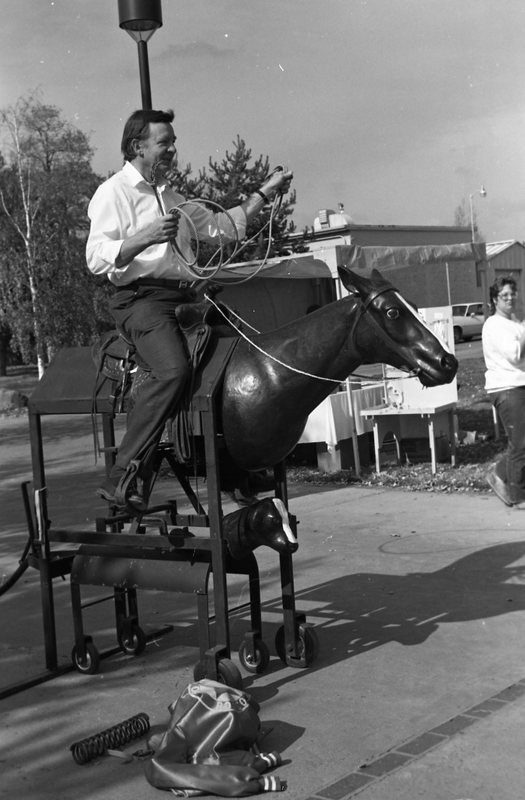 1986 Octoberfest, Roping 03