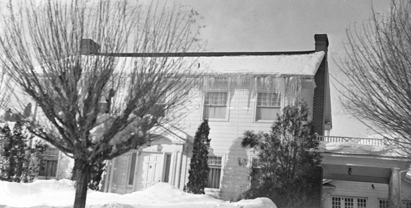 La Grande Home, Reuter-B 10