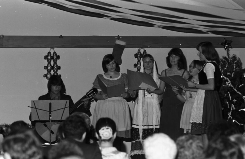 1977 Intercultural Entertainment 04