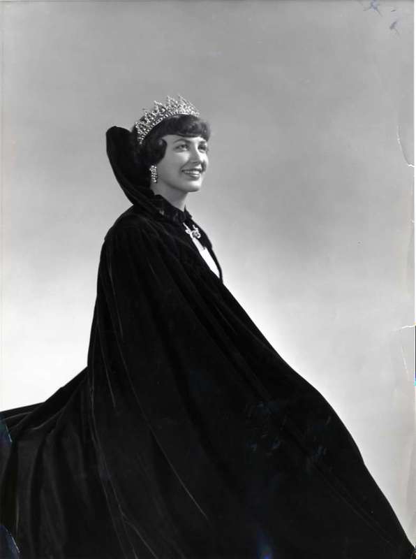 1960 Homecoming Queen 2