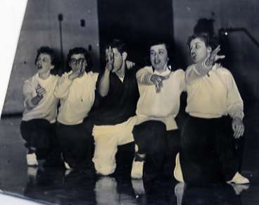 1954 Cheer Squad 1