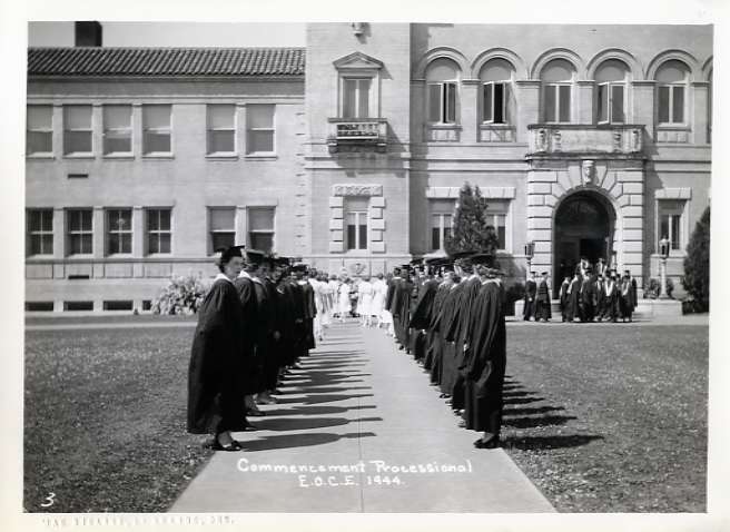 1944 Graduation Procession 2